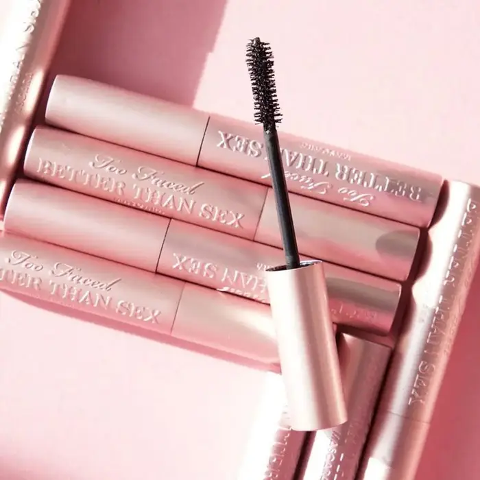 Mascara waterproof longue tenue
