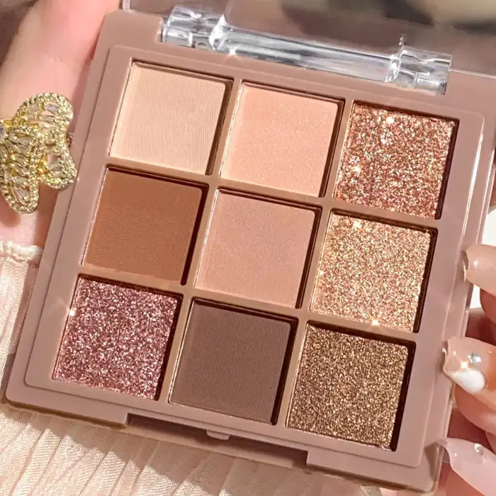 Palette Luxueuse de Fards à Paupières de 9 à 18 Couleurs, Effet Scintillant en Velours, Résistante à