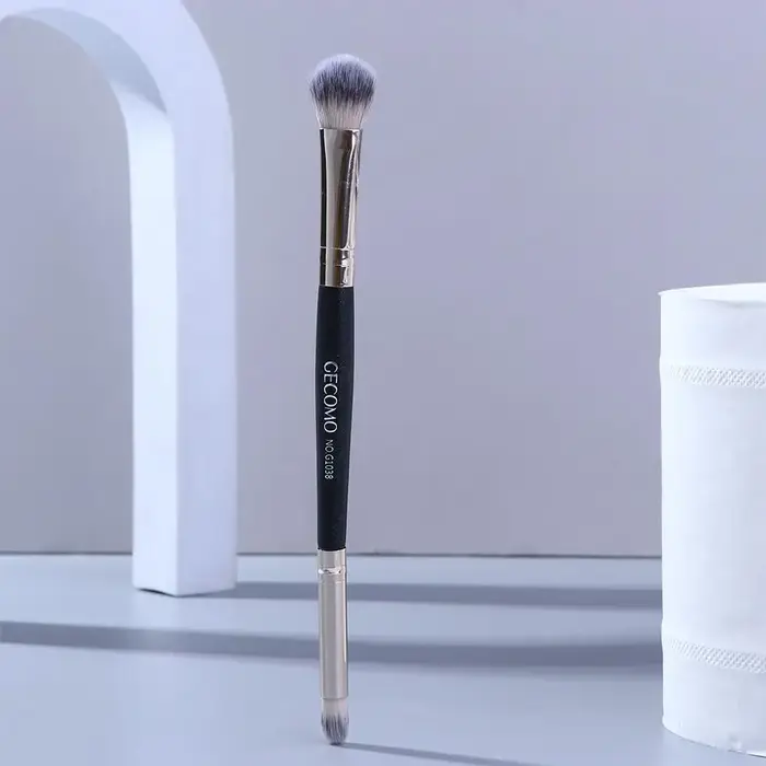 Pinceaux à maquillage double embout pour les yeux